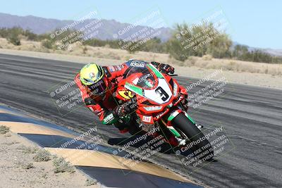 media/Dec-04-2025-Racers Edge (Thu) [[5ebc9f124d]]/2-A Group/1-Session 2 (Turn 7 Inside)/